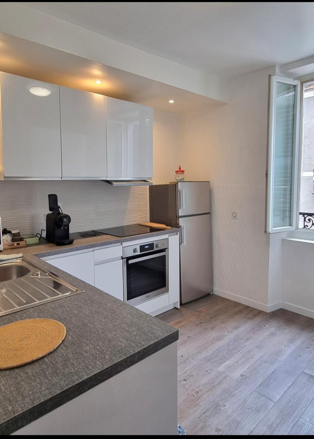 Golden Mont Centre Appartement بو المظهر الخارجي الصورة